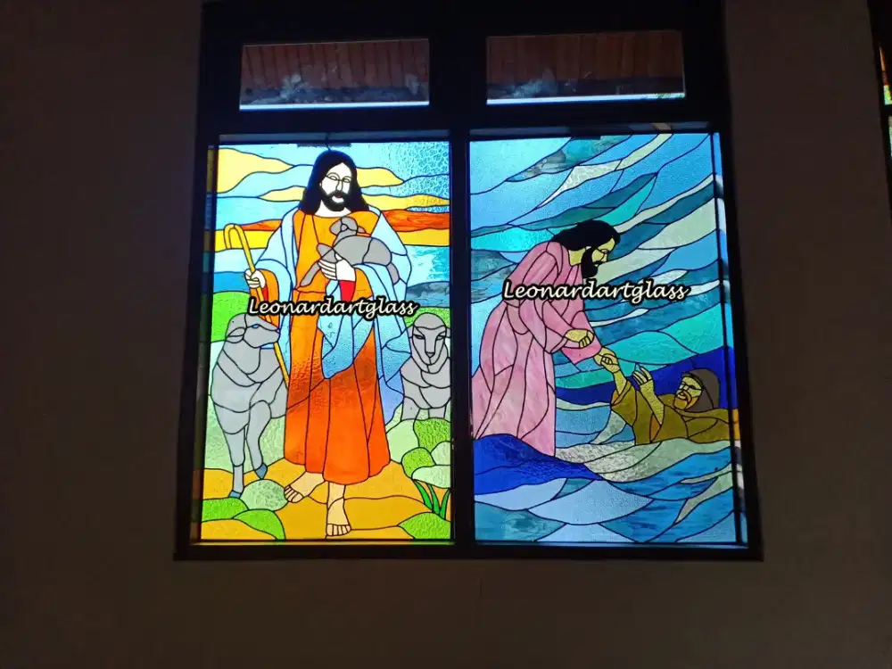 Kaca patri gereja bintuni