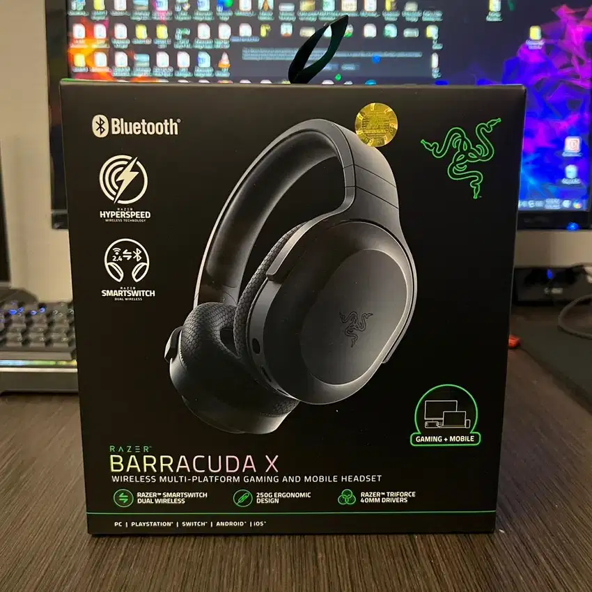 Razer Barracuda X - Wireless Multi-platform Gaming and Mobile Headset