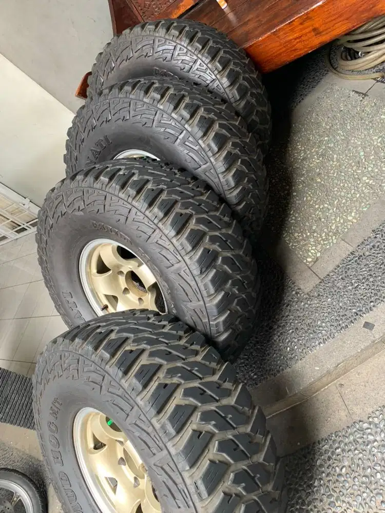 Jual Cepat : Ban MT Kanati MudHog 35/R15