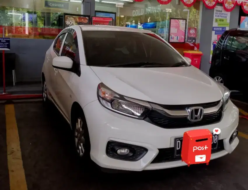 Dijual Honda Brio e cvt at  2021 desember