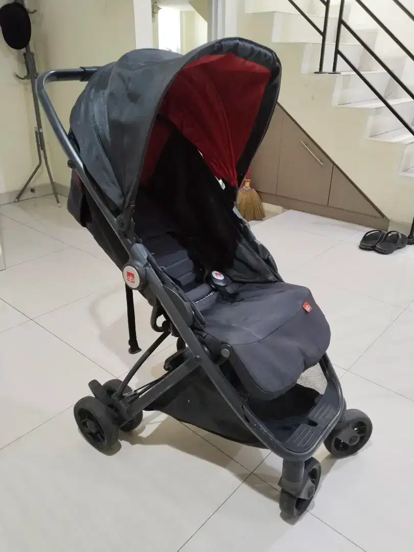 Stroller anak, kondisi bekas