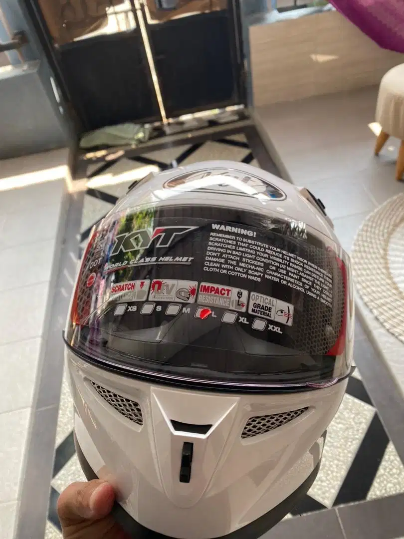 Helm kyt full face baru