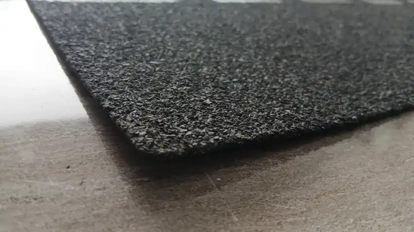 Genteng atap aspal bitumen
