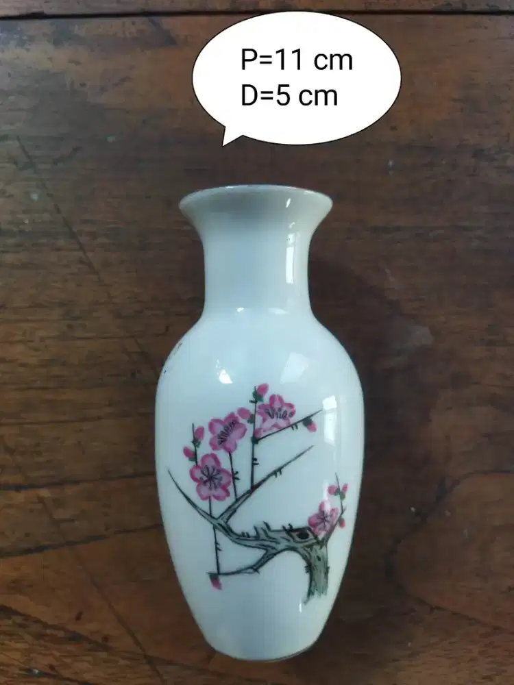 Guci mini motif bunga