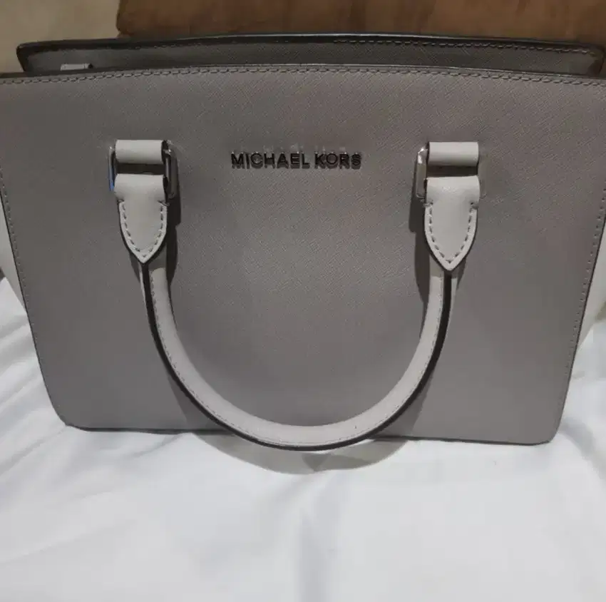 Dijual Tas Michael Kors Selma Setchel 87