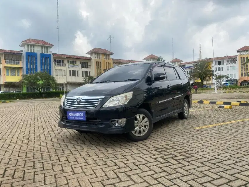 [OLXmobbi] Toyota Kijang Innova 2.0 V Luxury Bensin-AT 2013 Hitam