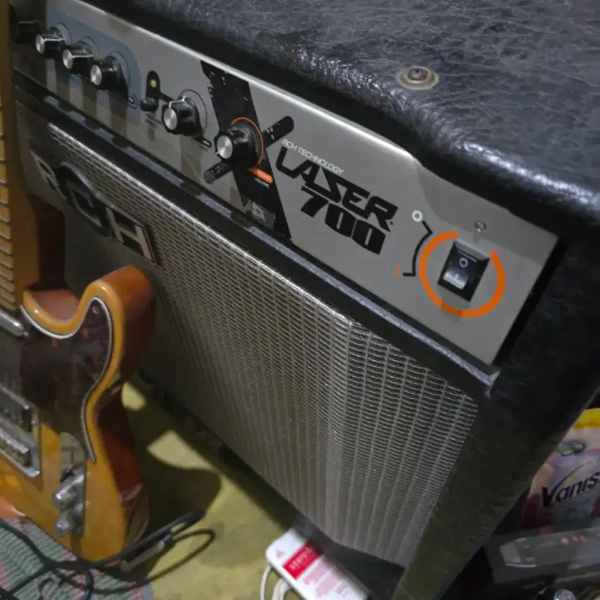 Amplifier Gitar RCH LAZER 700