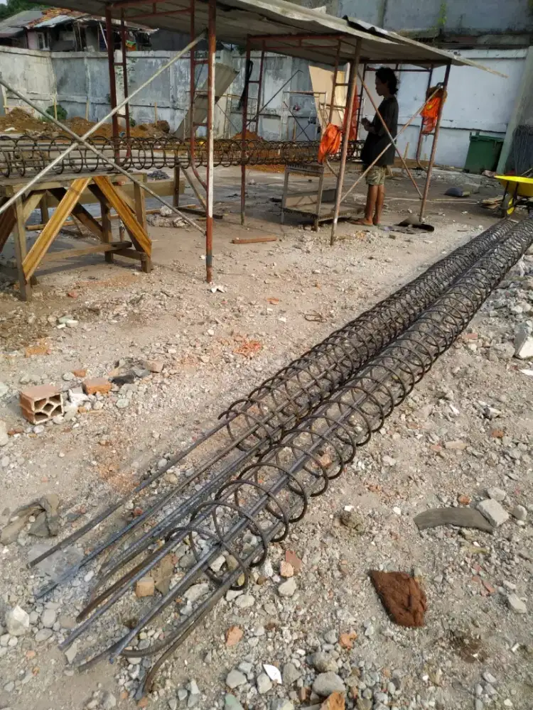 Bore pile strauss pile