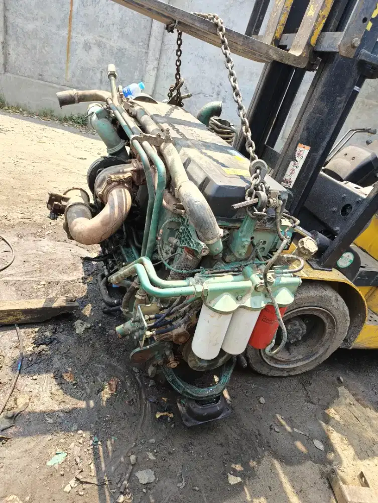 Engine D16E volvo