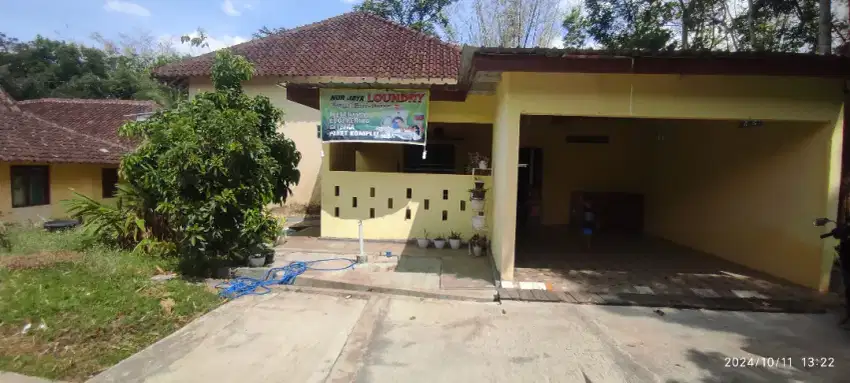 Di jual rumah murah di kaki gunung lawu