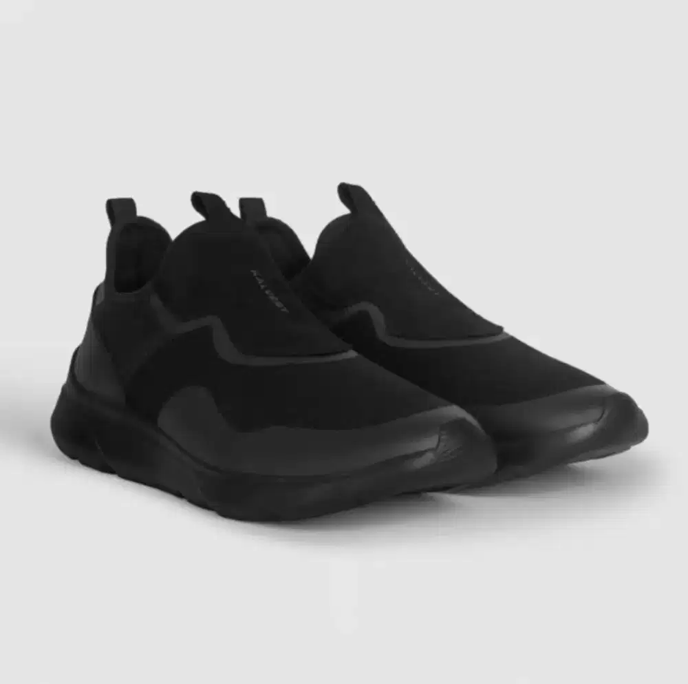 Sepatu Slip On Kalvert Racer 2.0 Full Black Mulus