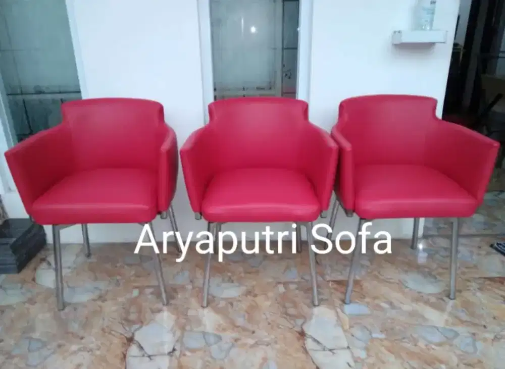 Reparasi sofa / servis sofa panggilan