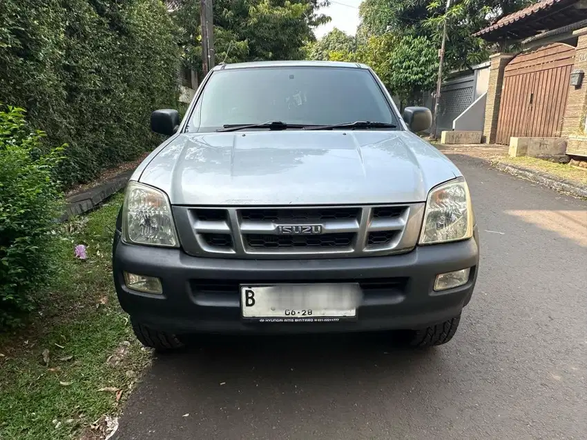 Isuzu Dmax 4JH1 3.0L 4x4 2005