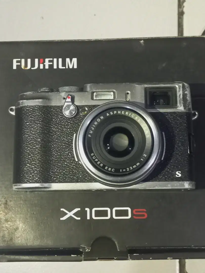 kamera fujifilm x100s pocket mirrorless