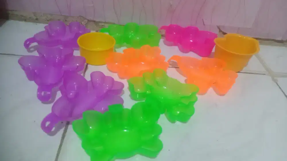 Cetakan agar2 dan perlatan dapur