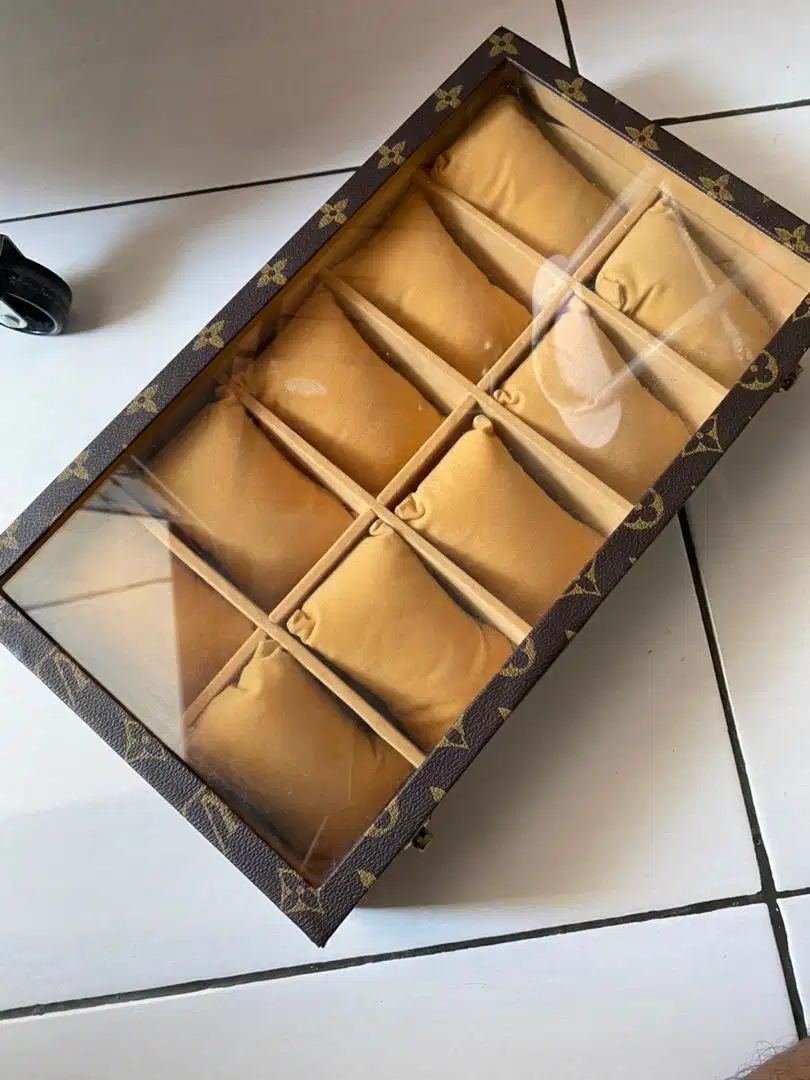 Box Tempat jam / perhiasan