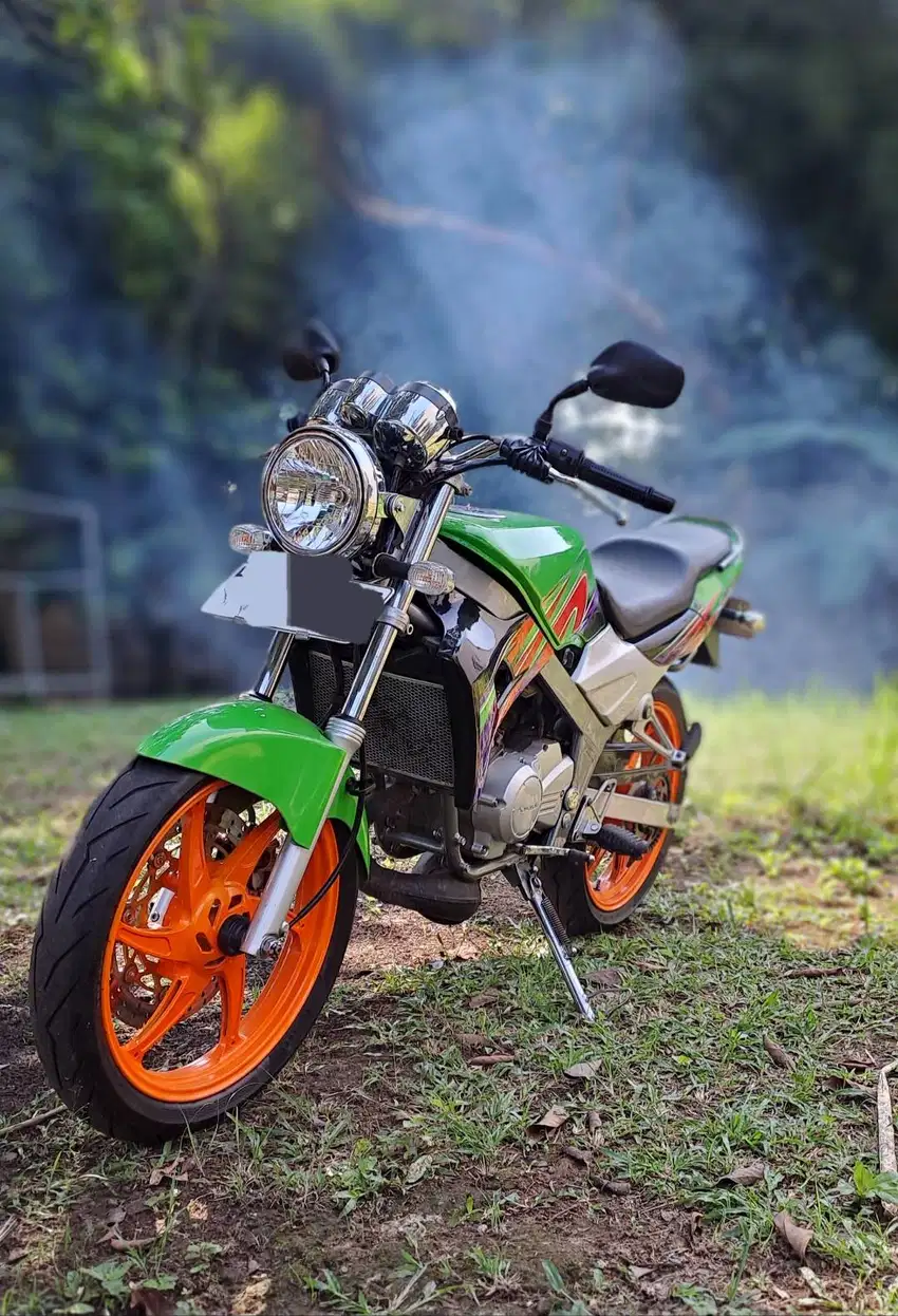 Ninja R 2003 (KIS)
