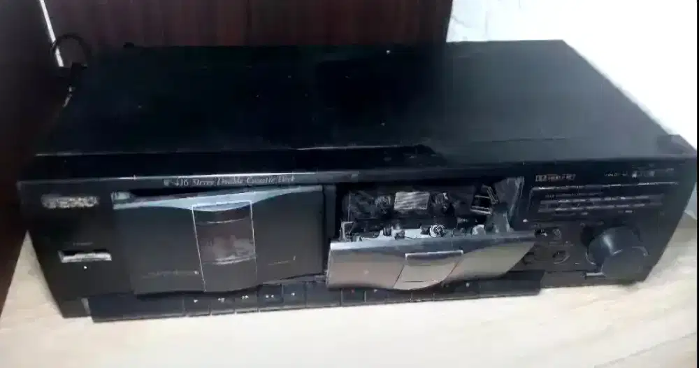 teac stereo double cassette W-416