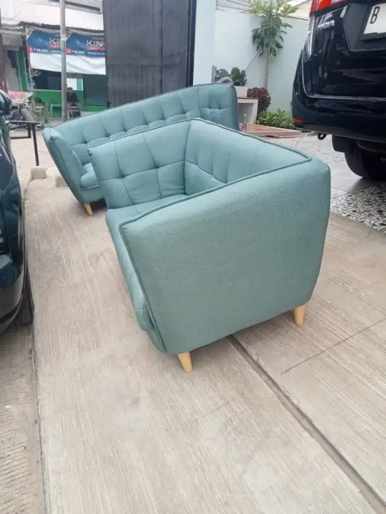 Jasa cuci kasur sofa jok mobil