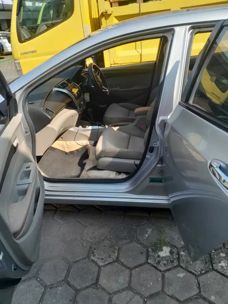 Jasa cuci kasur sofa karpet vyniell jok mobil  dll