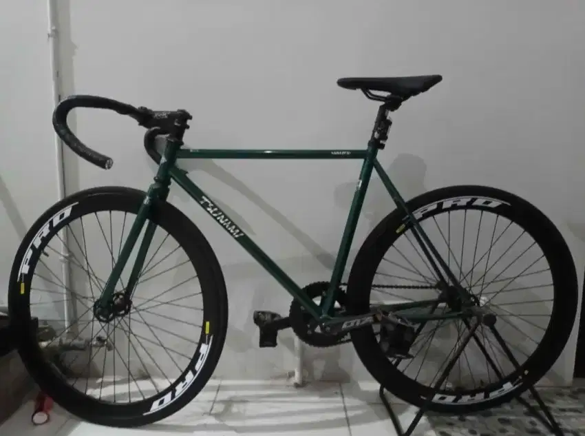 Sepeda Fixie Tsunami