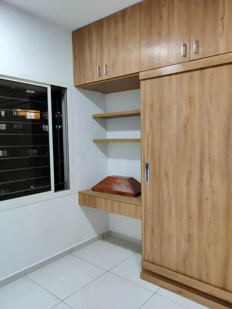 Lemari set meja hpl taco