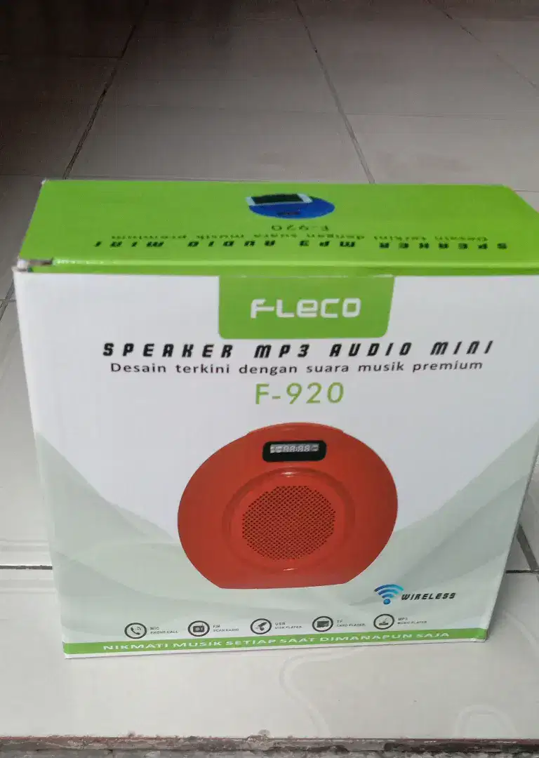 Speaker Bluetooth Fleco Hitam