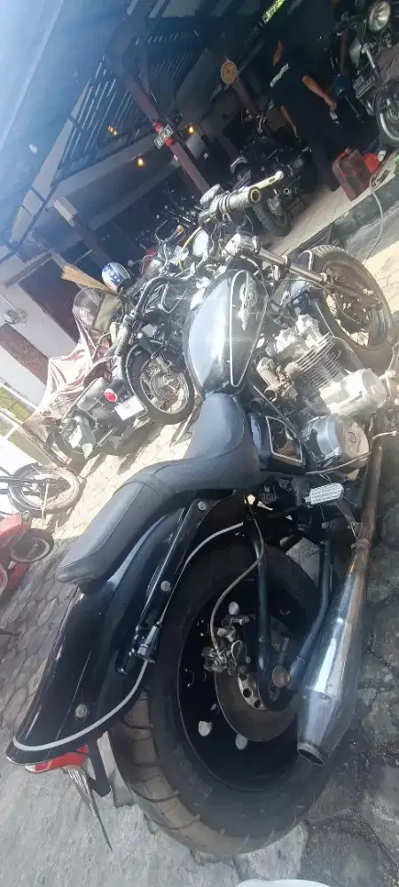 HONDA CB750 CUSTOM FULLPAPPER