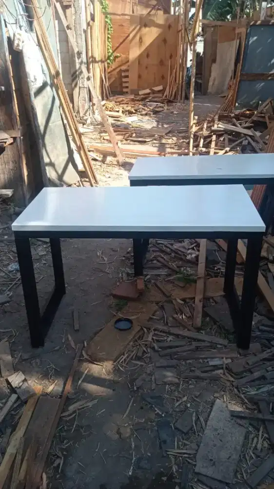 Ready meja komputer PC 120x60x75 murah