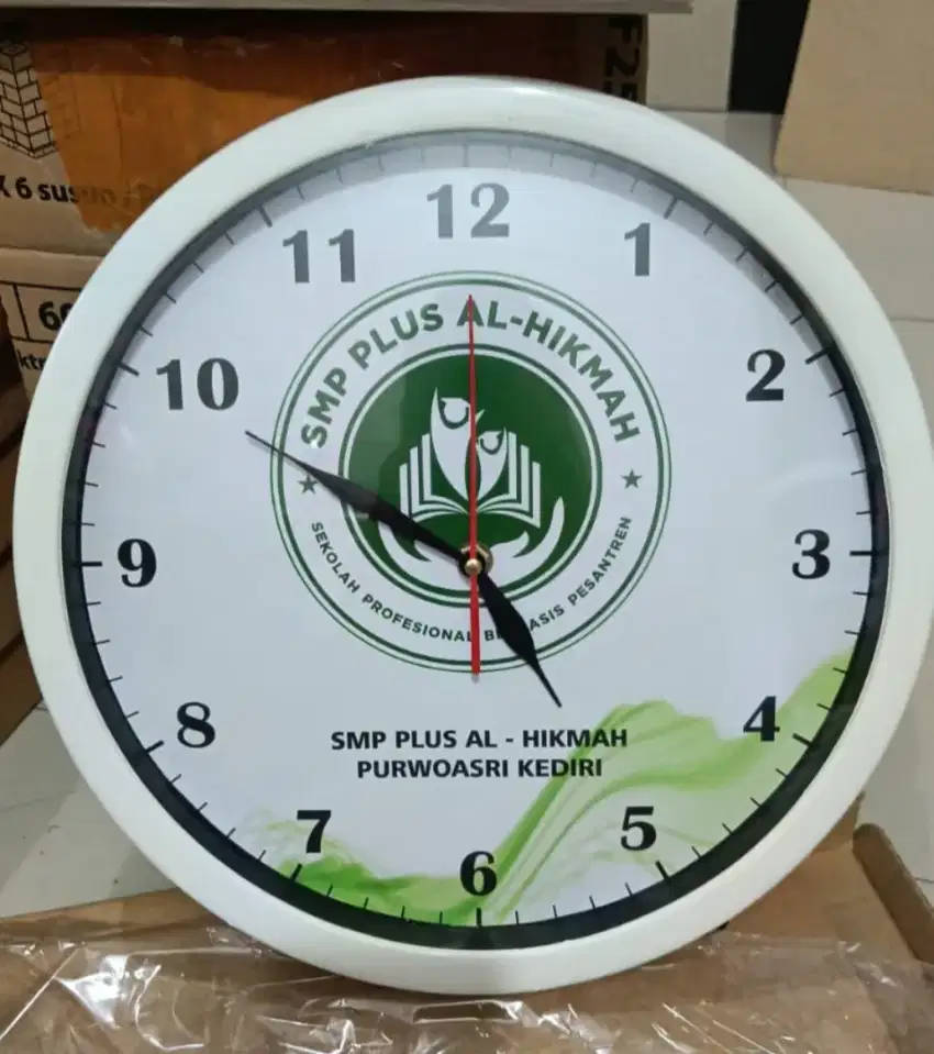 Jam Dinding Custom berbagai ukuran