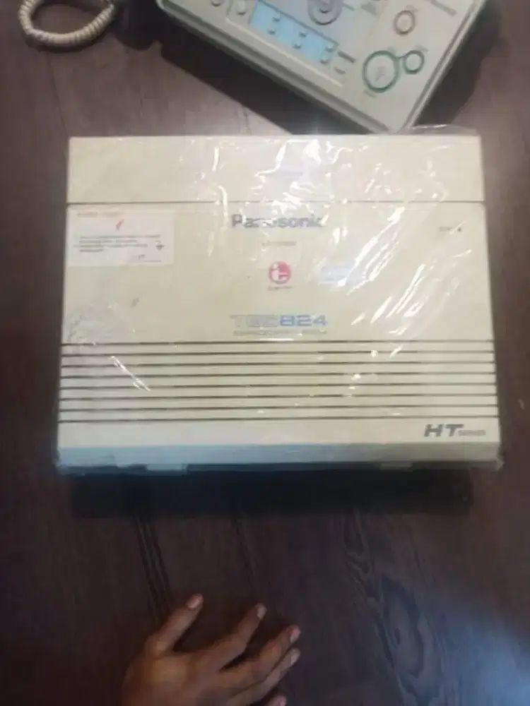 MENERIMA ALAT EX KANTOR