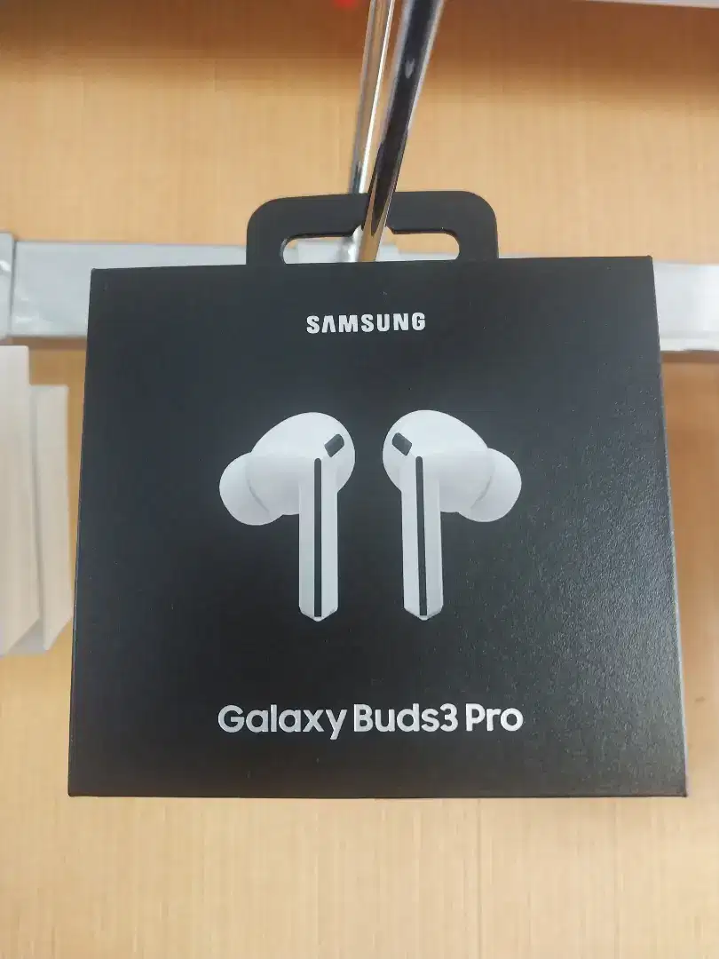 SAMSUNG BUDS 3 PRO