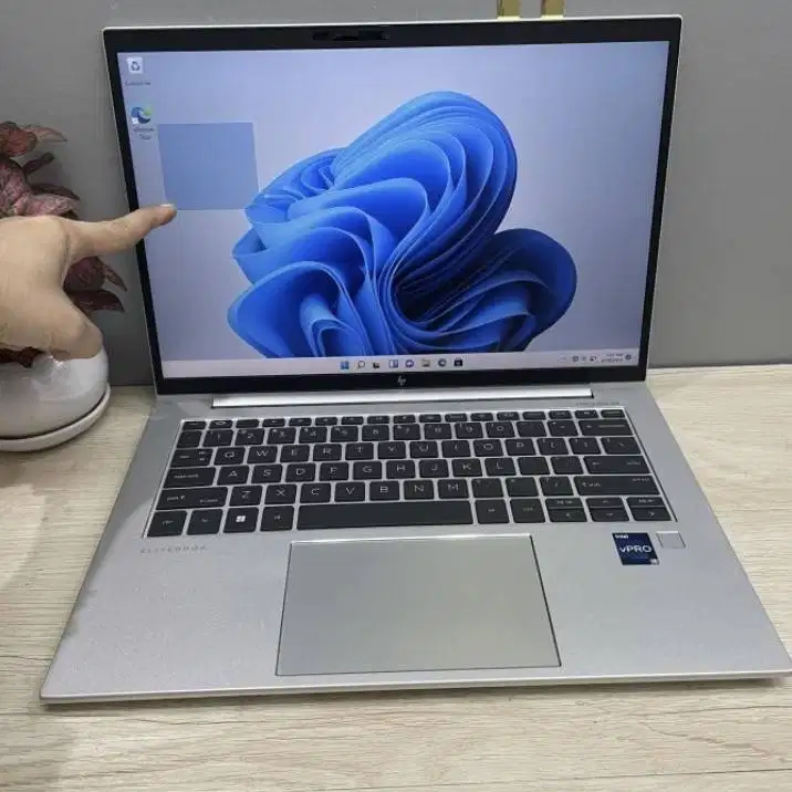 LAPTOP HP ELITEBOOK 840 G9 GEN12 ram 64 GB NVME 4TB PROMO MURAH ETM WM