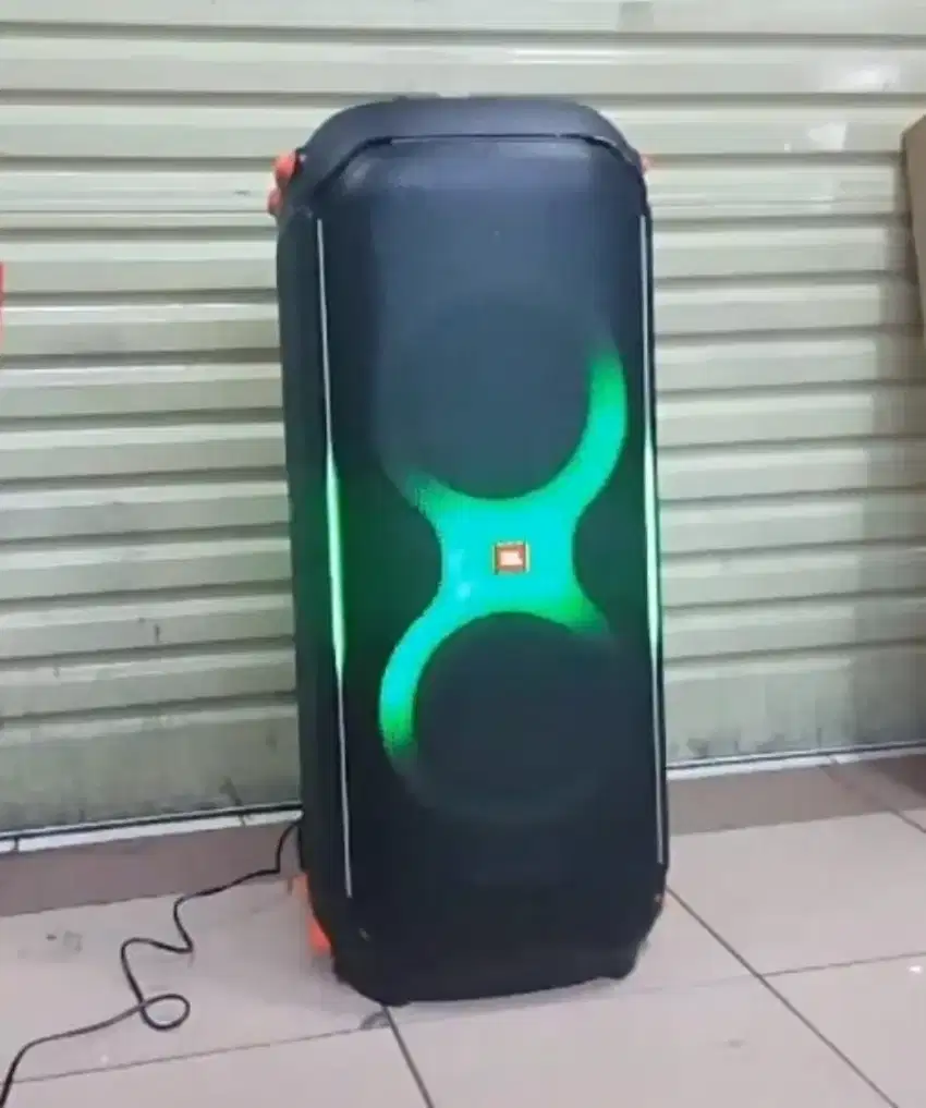 Speaker aktif portable JBL partybox 710 bluetooth original resmi