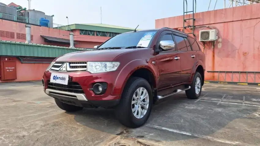 TDP 25Jt Mitsubishi Pajero Sport 2.5 Exceed 4x2 Solar-AT 2015 Merah /