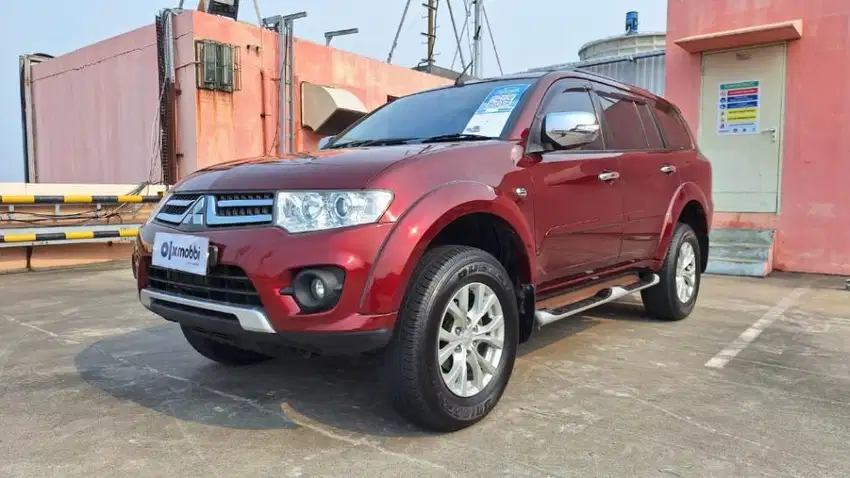 TDP 25Jt Mitsubishi Pajero Sport 2.5 Exceed 4x2 Solar-AT 2015 Merah /