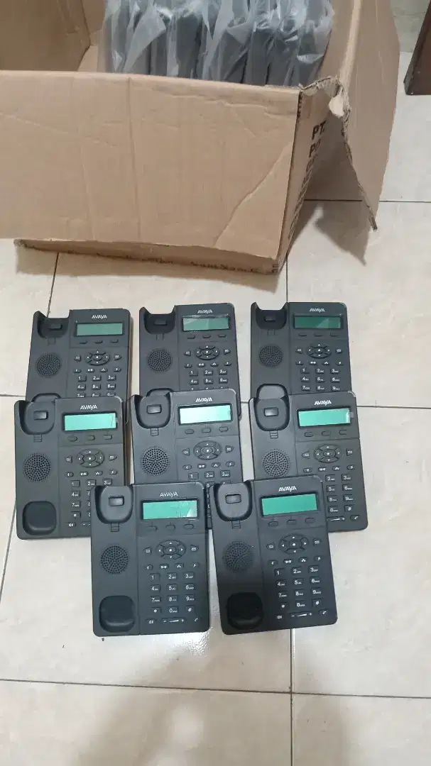 Ready IP Phone AVAYA E129 POE