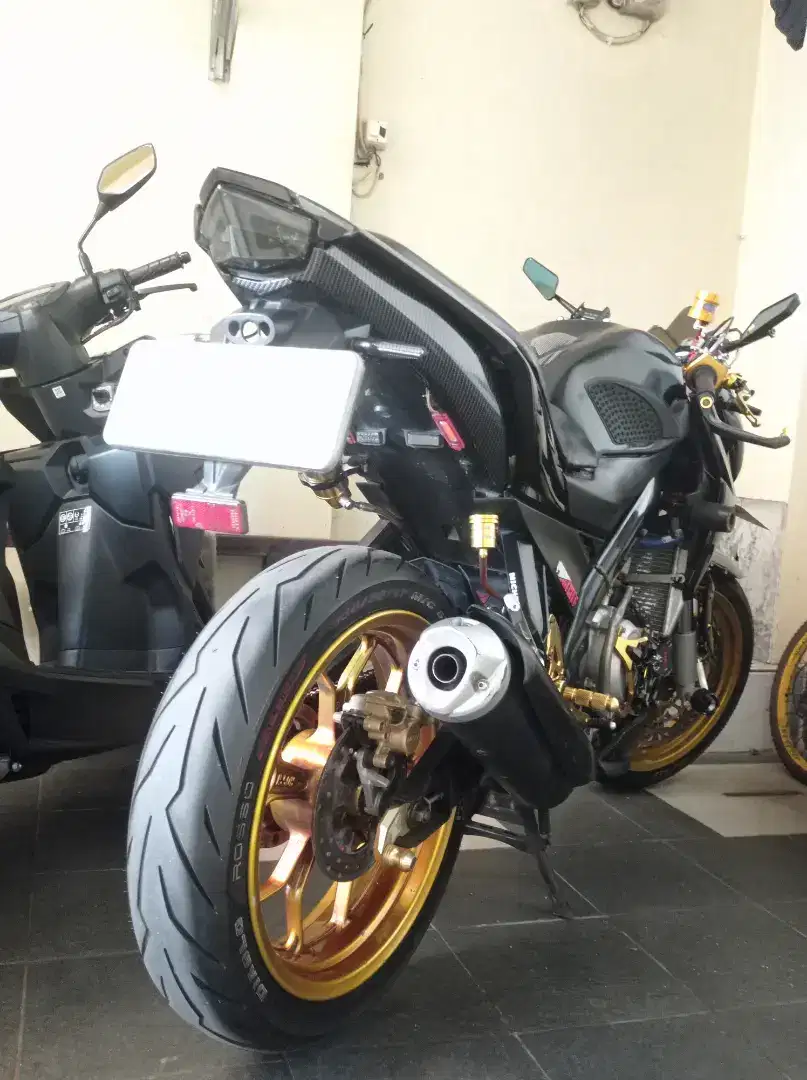 YAMAHA VIXION MODIF 2014
