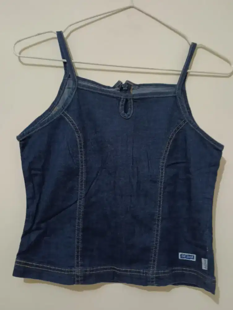 Setelan mini dan sedang