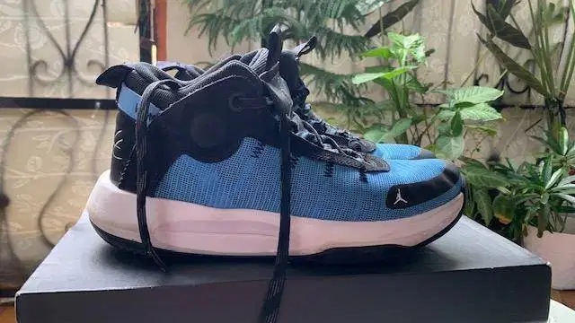 SEPATU BASKET NIKE TYPE JORDAN JUMPMAN 2020 PF