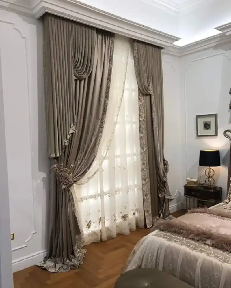 Pasang gordyn gorden murah vertikal roll blind jasa wallpaper dinding