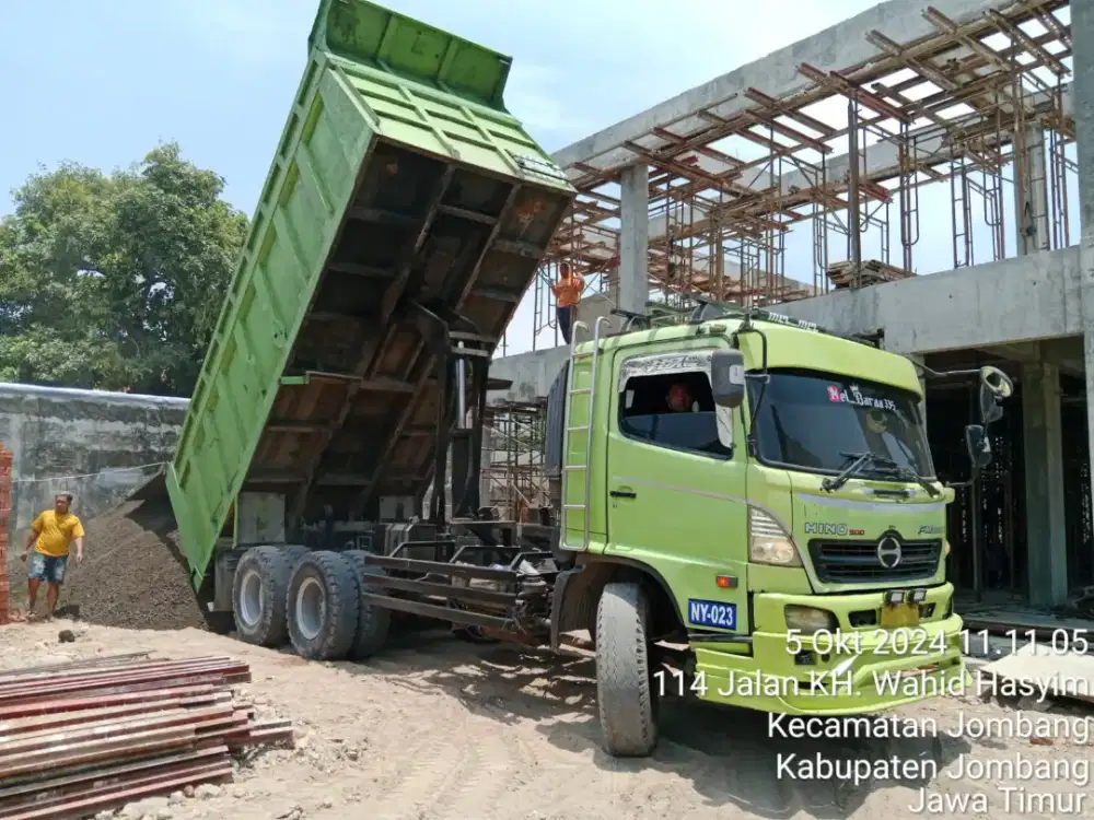 Sewa alat berat dan jasa timbunan