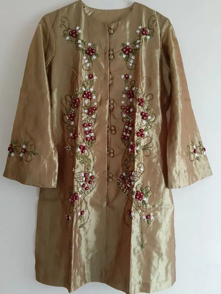 Setelan celana dan rok