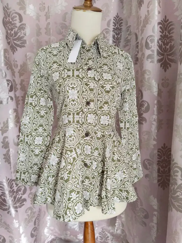 Baju Batik Wanita