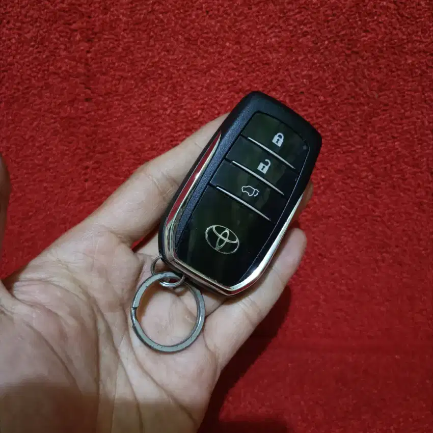 Remot keyless toyota fortuner bukan casing