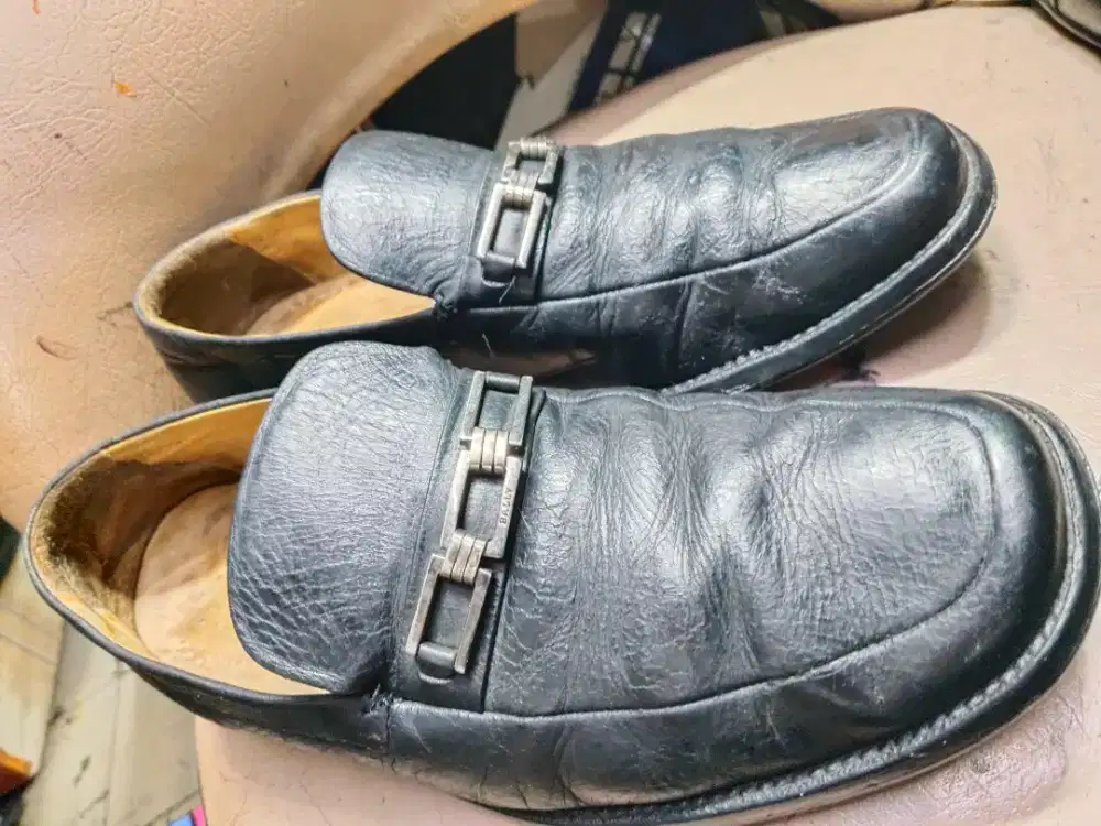 Sepatu kulit bekas branded  original bally vintage dan jimjoker china
