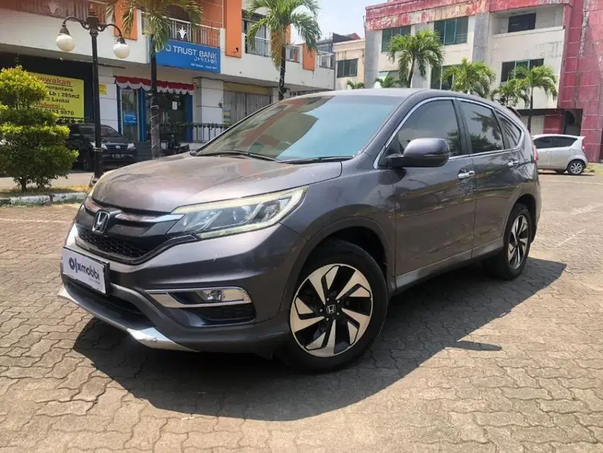 Pajak Panjang - Honda CRV 2.4 Prestige Bensin-AT 2015 Abu (NJE)