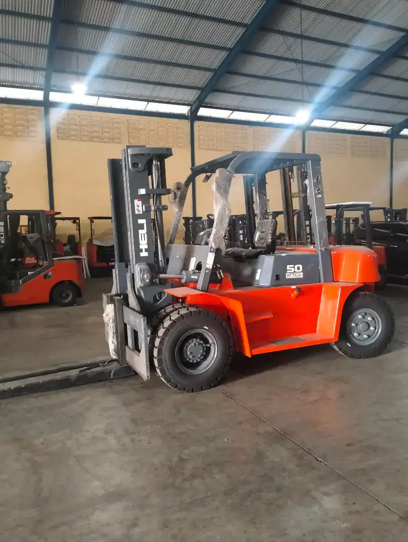 Jual Forklift Diesel HELI 5 Ton Mast 3 Meter Murah  Di Balikpapan