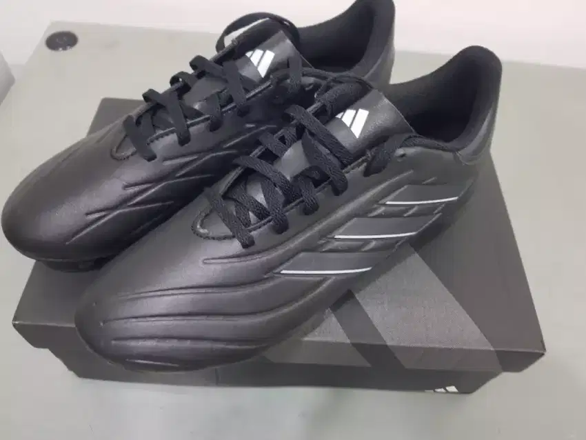 Sepatu Bola Adidas Copa made in Myanmar