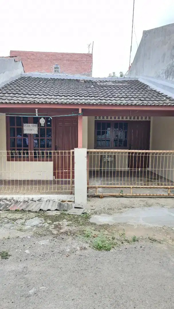 DIJUAL Rumah Perumahan Karawang Jaya Blok CH No 11